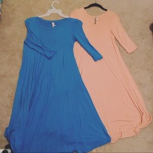 Light weight flowy dresses, quarter length sleeves